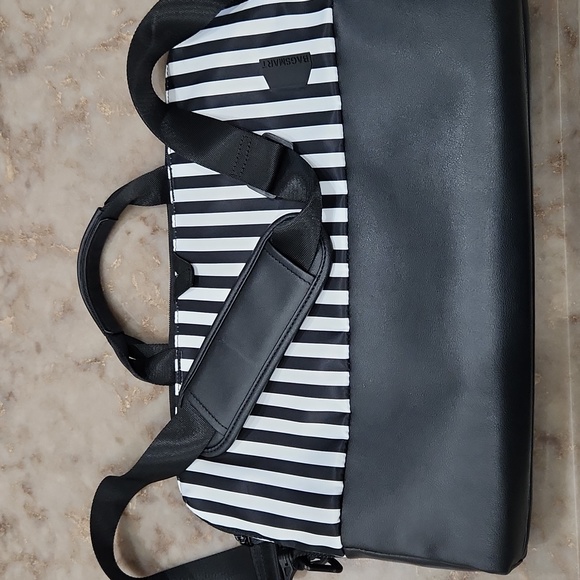Black and White Laptop Bag - Picture 1 of 5